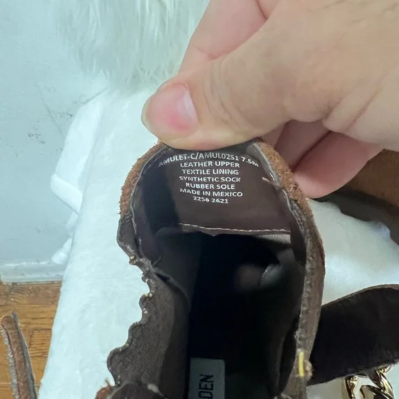 - Steve Madden Womens brown Ankle Boot size 7.5 NWOUT BOX - Picture 14 of 17